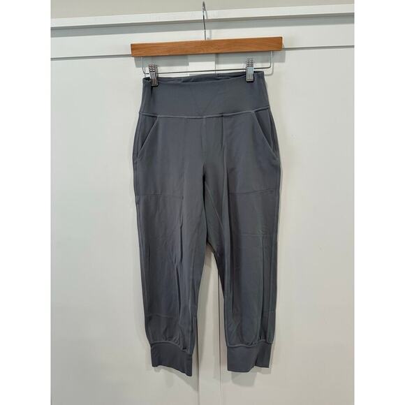 Lululemon Align Cropped Joggers Size 4 - Picture 1 of 5